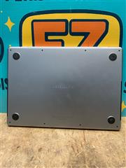 MacBook Pro 14
